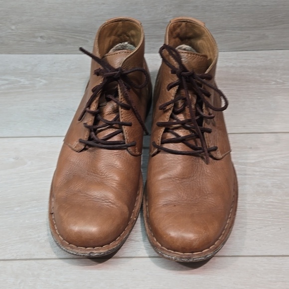 Ugg Australia Mens 5632 Ankle Leather Boots shoes sz 10 main image 5